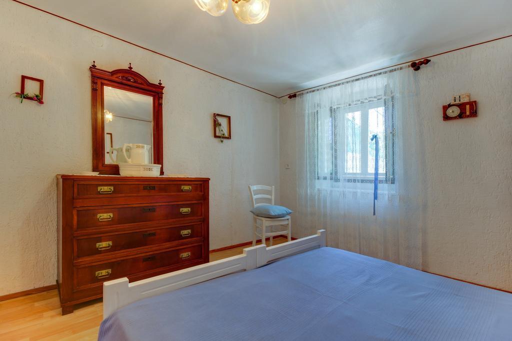Apartment Carmen Veli Lošinj Exterior foto