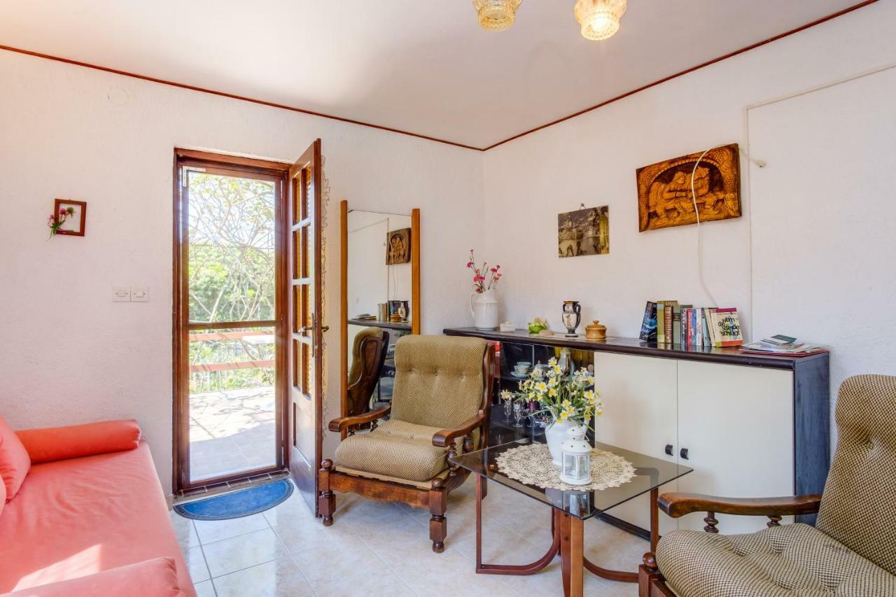 Apartment Carmen Veli Lošinj Exterior foto